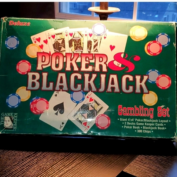 Texas Hold'em & BLACKJACK Games Lot Of 2 Texas Holdem Blackjack 2